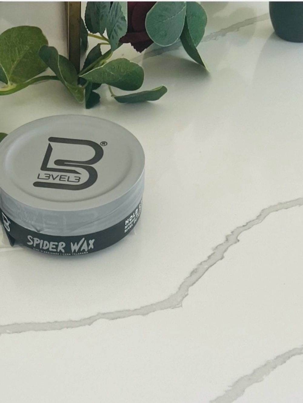 & Other Stories Silver and Black Hair Wax Tin